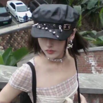 hat